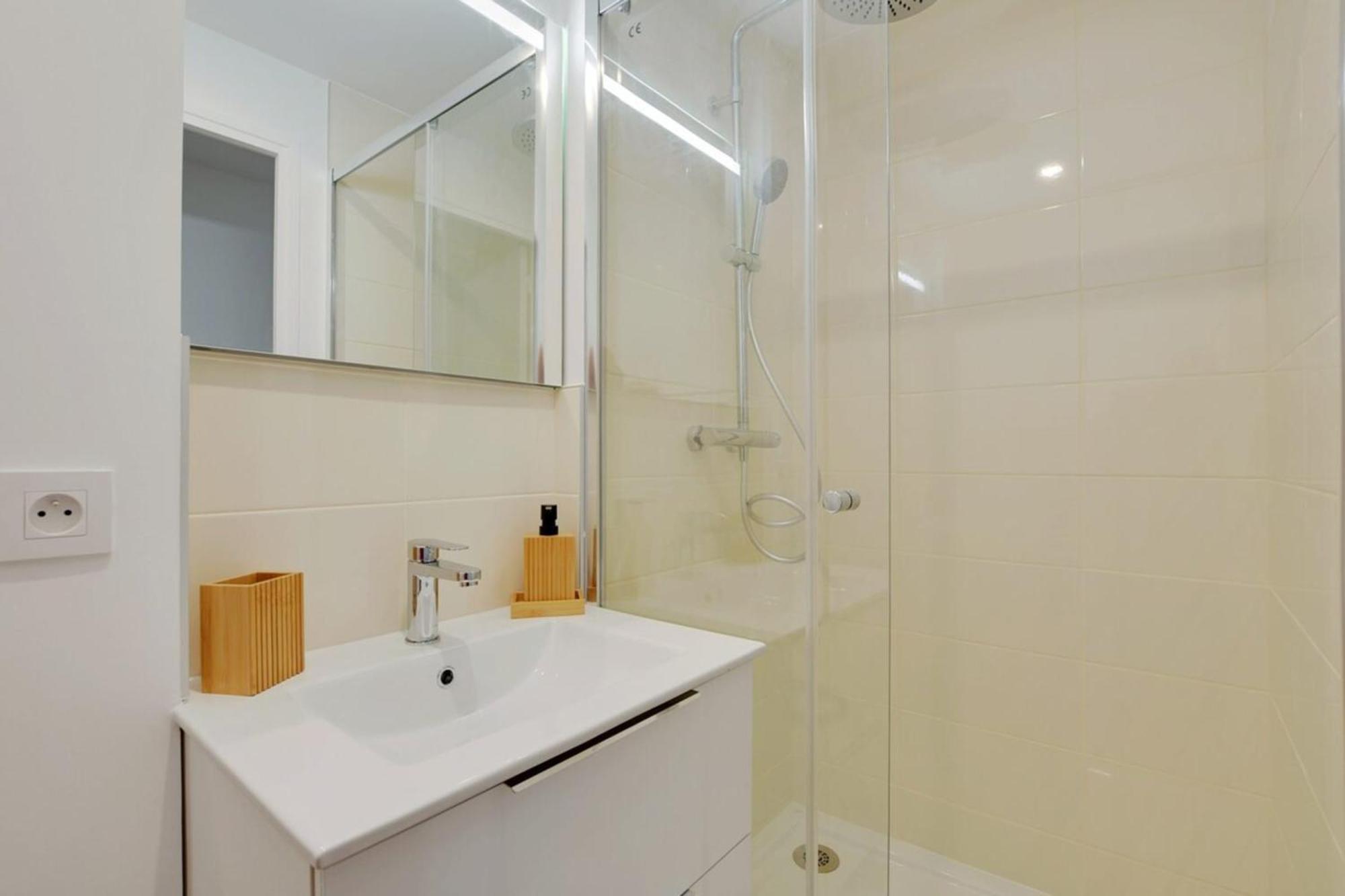 Flexliving - T2 - Fessart * Paris